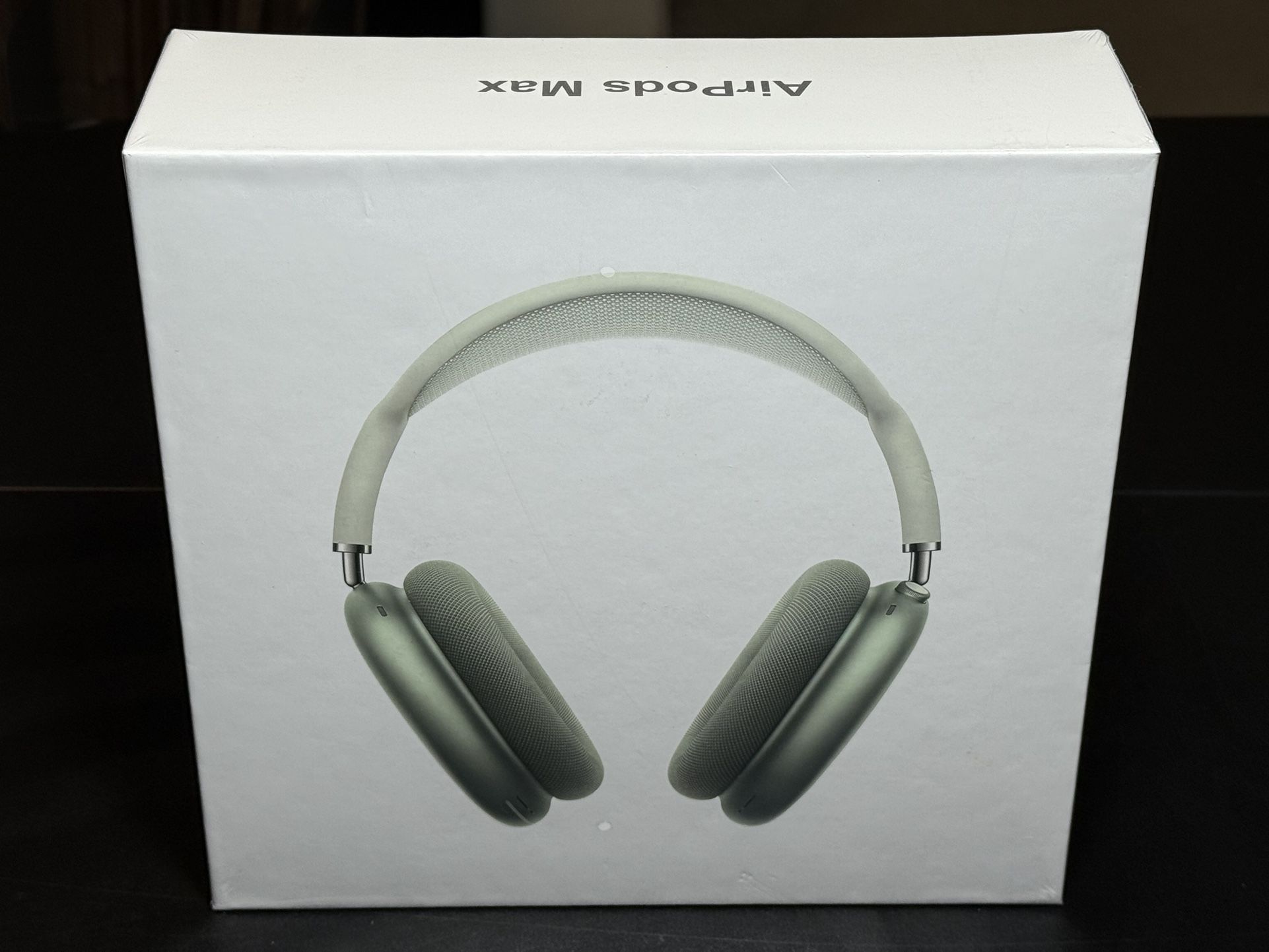 Apple AirPods Max Green With Smart Case ~ MGYH3AM/A ~ Factory Sealed