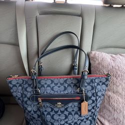 Coach Kleo Carryall Tote Bag