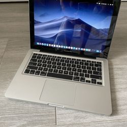 MacBook Pro 13” 2.9 i7 /16GB RAM / 1TB SSD W/MS OFFICE SUITE 2019, Final Cut Pro X And Logic Pro X