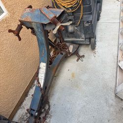 Trailer Hitch / Tongue Assembly - Heavy Duty( project or parts)