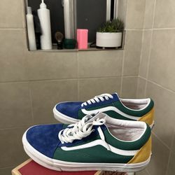 Vans 