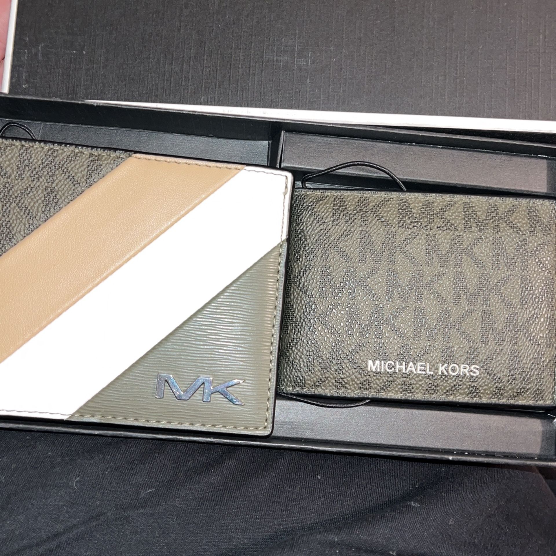 Michael Kors Men’s Wallet 
