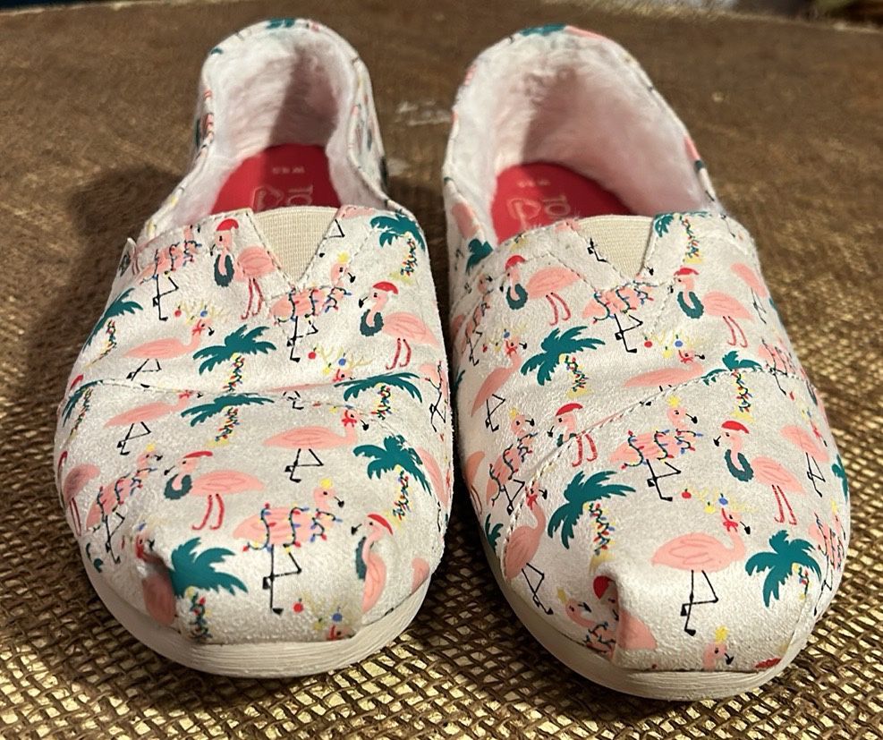 Toms: Flamingo & Palm Tree Flats, Cloudbound Soles, Size: 8.5