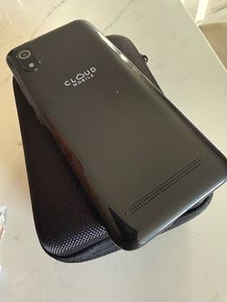 PHONE STRATUS C8