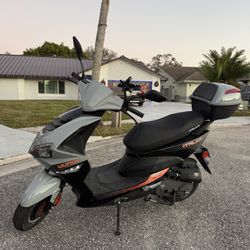 2023 Italica Ultra 50cc Scooter