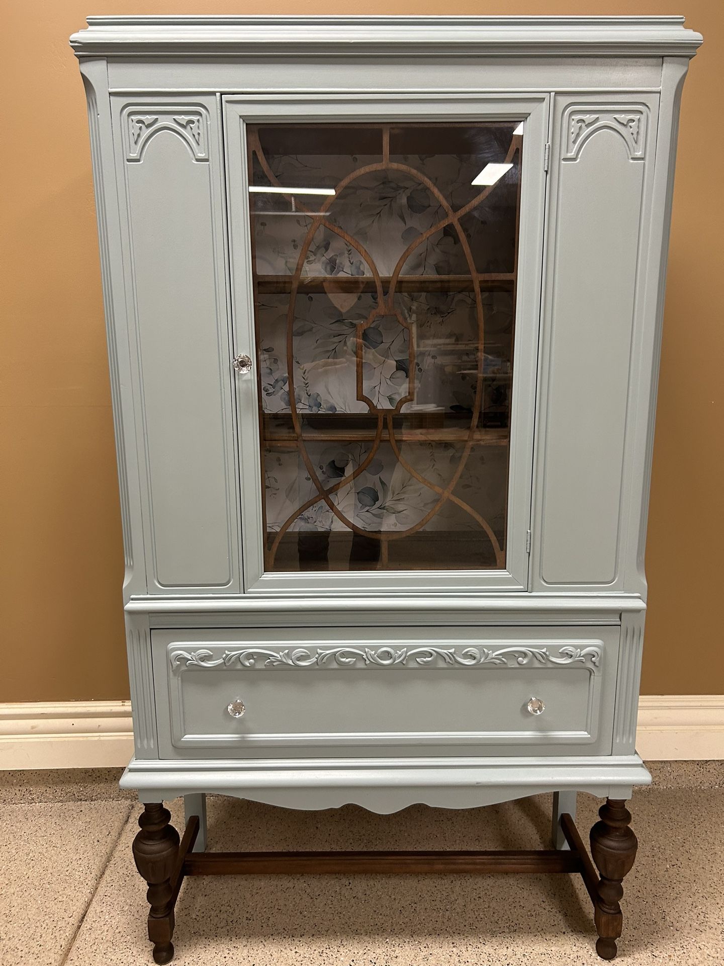Hutch , Armoire, Cabinet