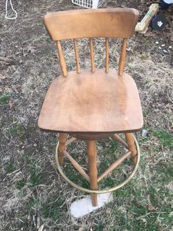 Vintage 1960s, Bent Bros, Bar Chairs (quantity 4). Ebay it, a pair go for 300 plus. OfferUP 125.00for 4