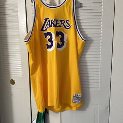 Mitchell &Ness Lakers Jersey Abdul-Jabar