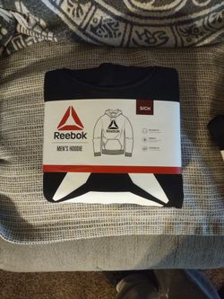 Reebok Men's Hoodie Small