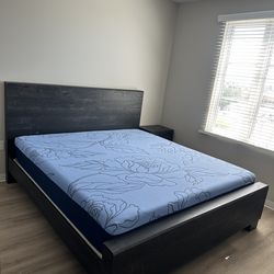 LIVING SPACES 4 piece bedroom furniture set