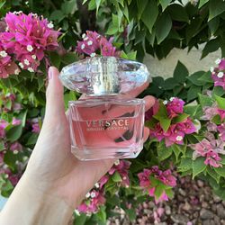 Versace Bright Crystal Perfume - Eau de Toilette
