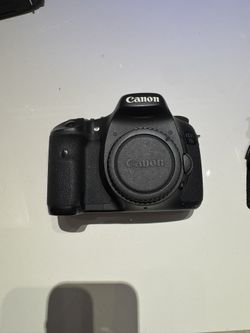 Canon 7D Camera