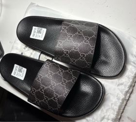 Men Gucci slides