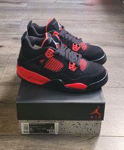 Red Thunder Jordan 4 Sz5y