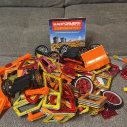 Magformers Set With Instructions 