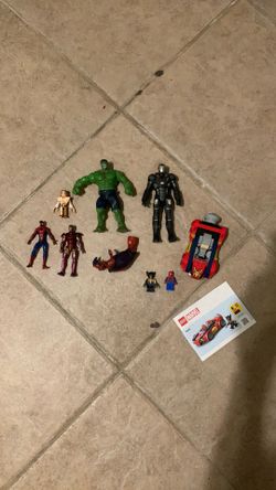 Lot of marvel toys and Legos all for $15