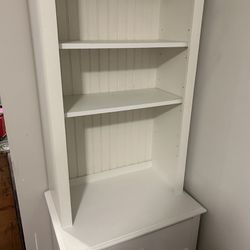 Bookshelf / Storage
