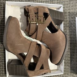 Brown Block Heel Boots 