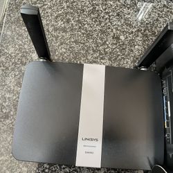 Linksys AC1200+ Wi-Fi Wireless Dual-Band+ Router