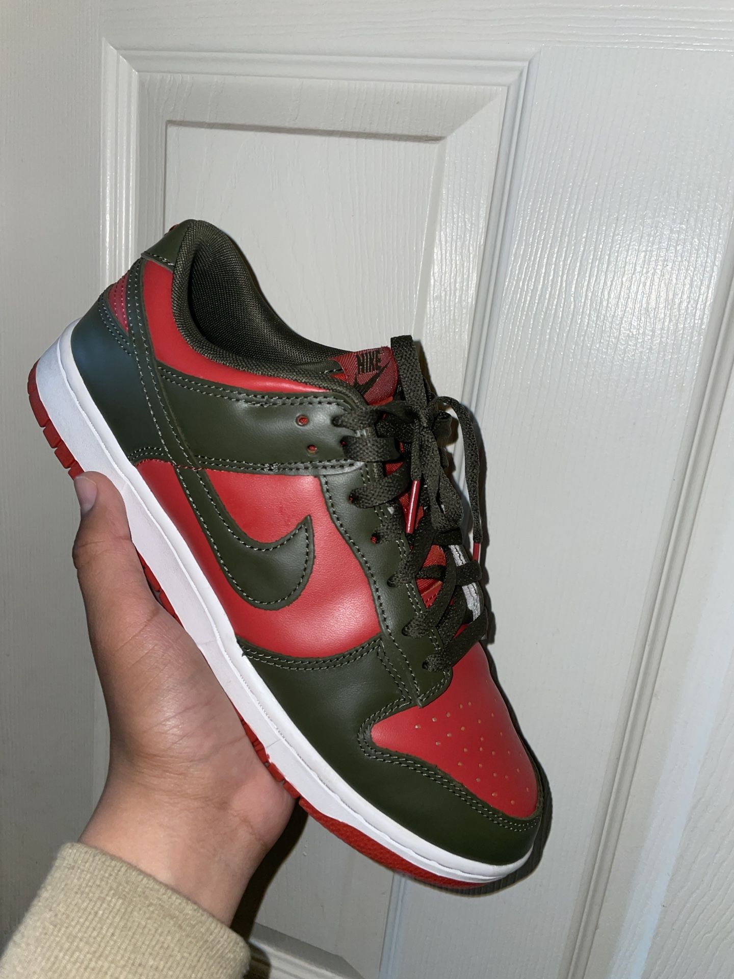 Nike Dunks (trades)