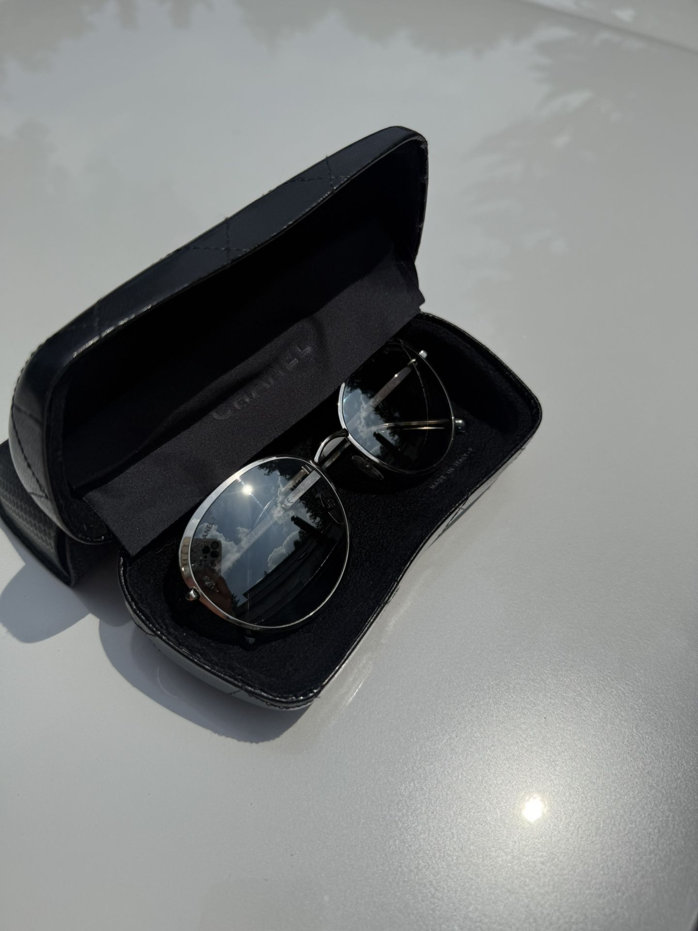 CHANEL Mirrored Sunglasses