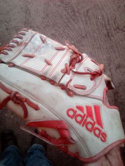 Adidas Baseball Glove. (Lefty)