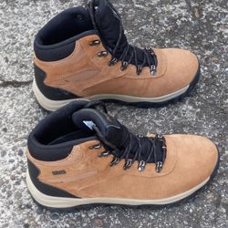 Waterproof Shoes Brand New Size 10