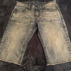 True religion shorts size 32