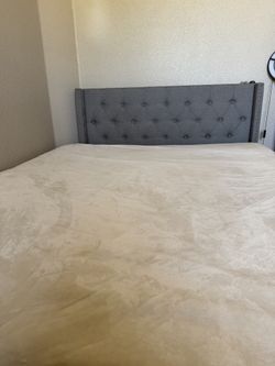 Queen bed
