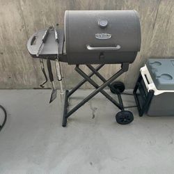 Portable Charcoal/woodchip Grill