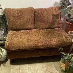 Settee 