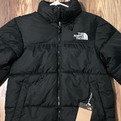 North Face Nuptse Puffer 