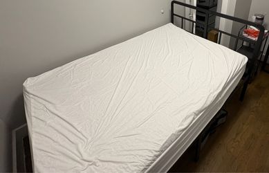 Full Size Mattress and Mattress Protective Cover