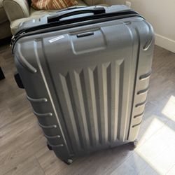 Samsonite Suitcase 