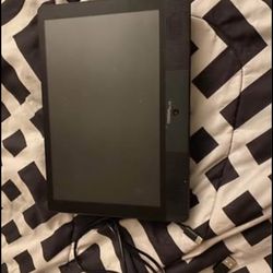 Portable tablet/dvd player