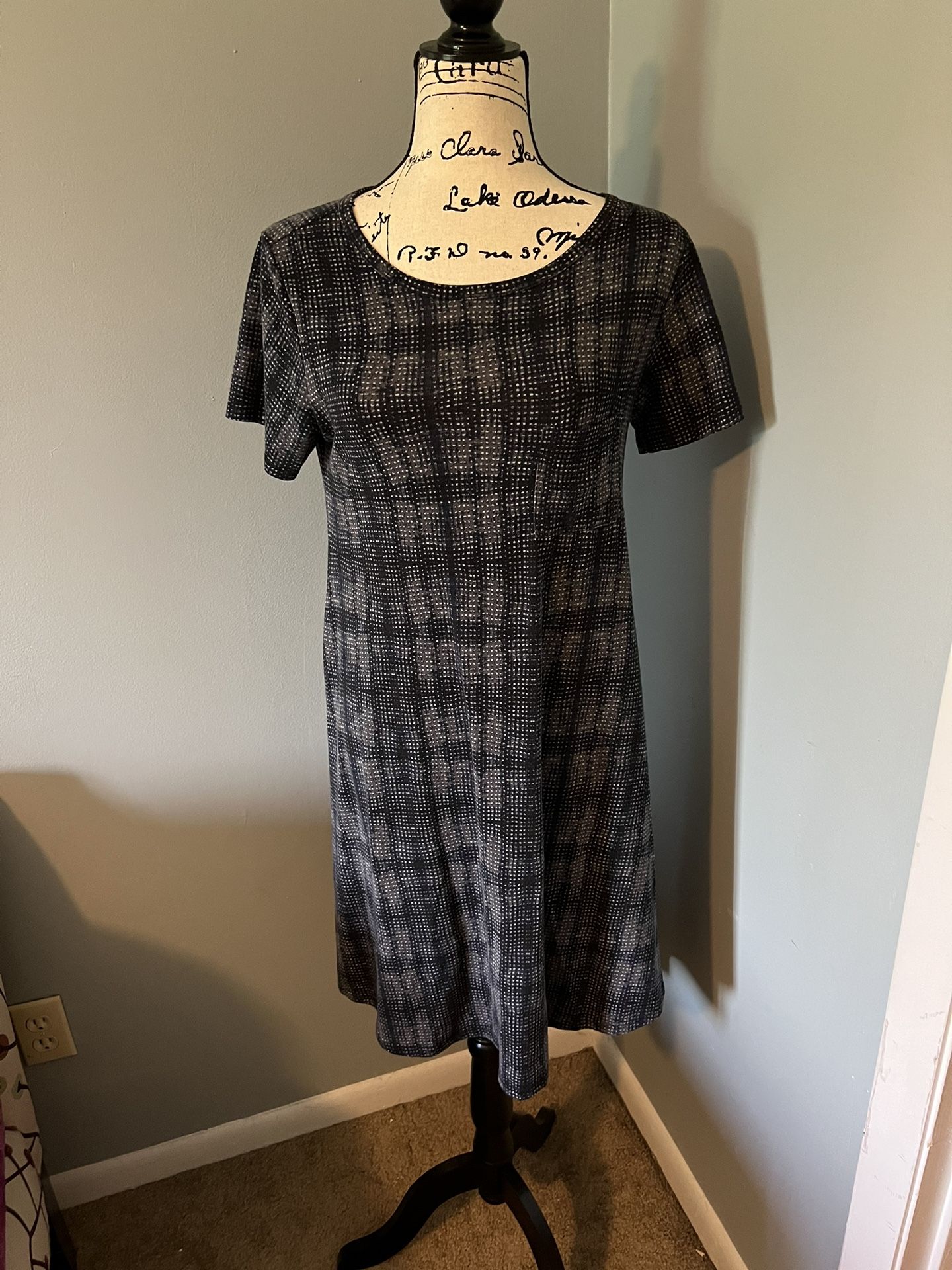 LuLaRoe Carly Swing Dress, XS, Blue/Gray/White, Polka Dots