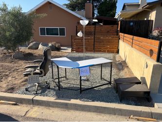 Free corner desk, floor lamp, office chair (needs finishing)