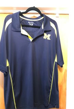 CHAMPION DRY FIT U of M POLO shirt