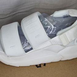 UGG Cloud Sport Sandal White Ladies 6.5