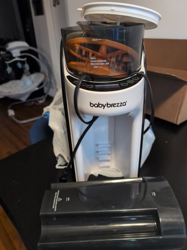 Baby Brezza 