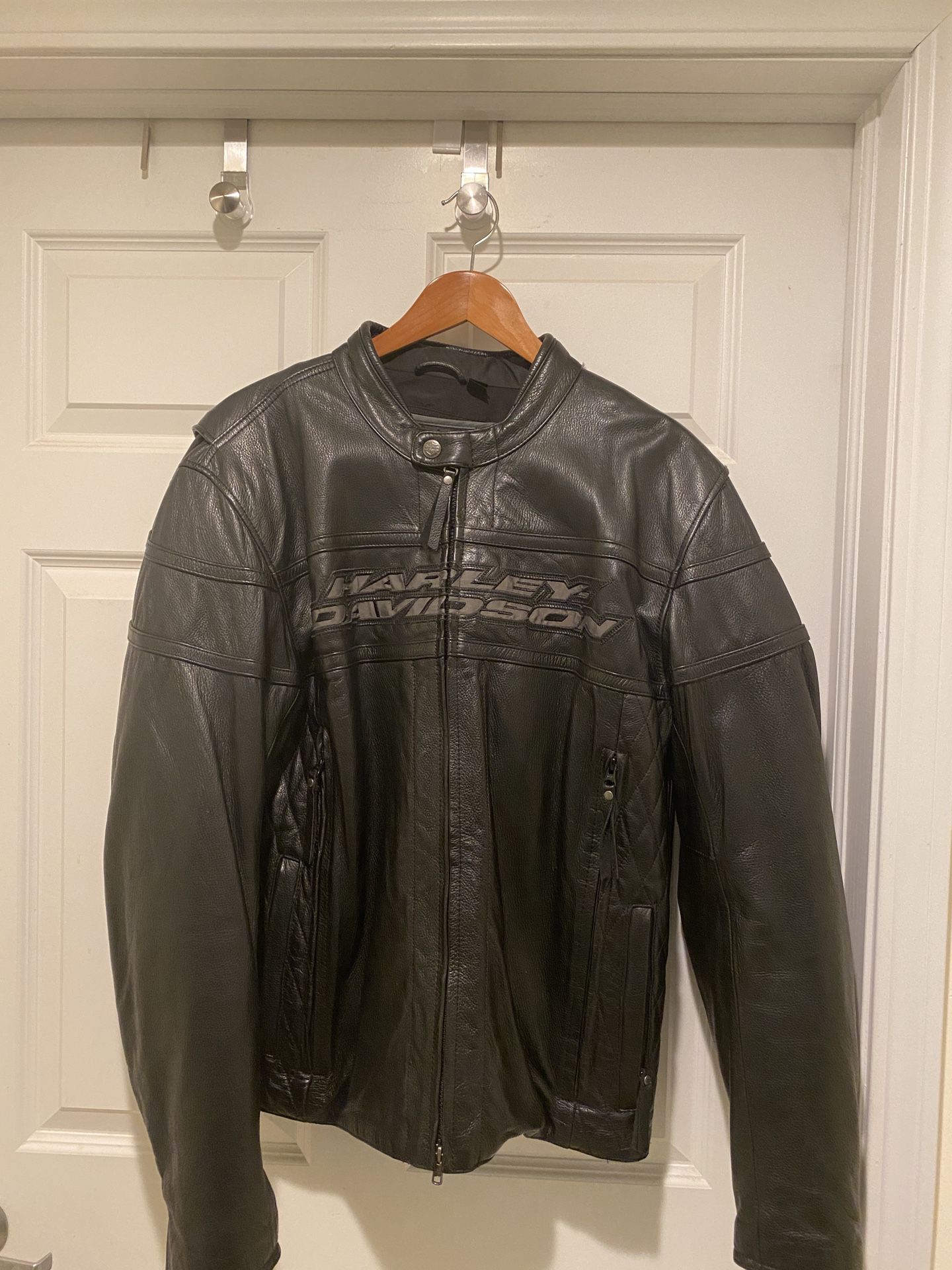 Harley Davidson leather jacket XL