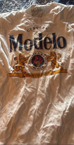 Cerveza Modelo Graphic T-Shirt Men’s Medium