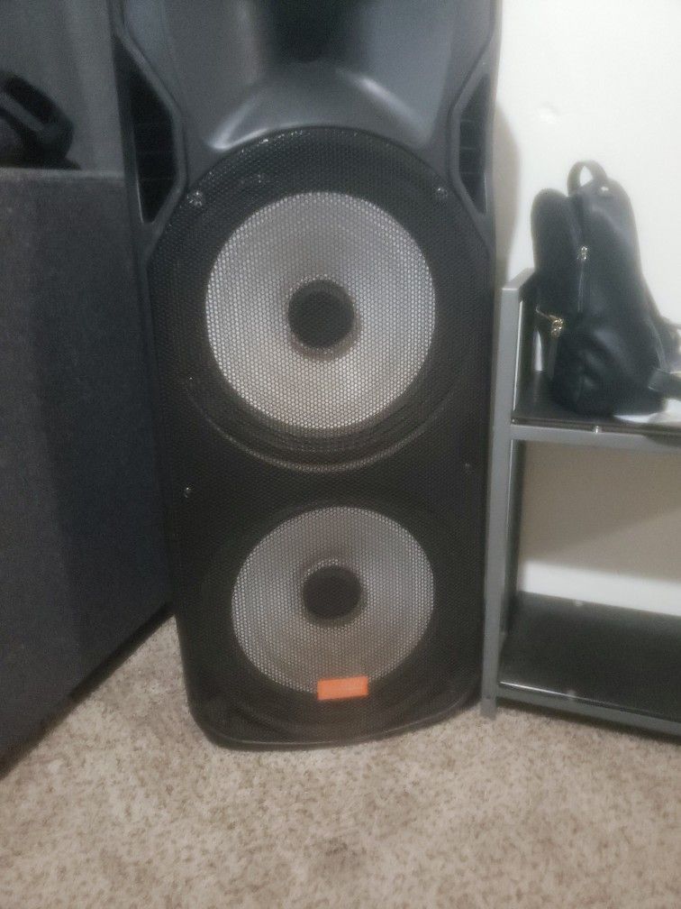 Edison Bluetooth Speaker