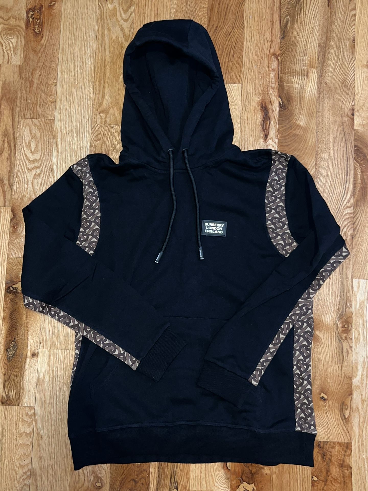 Burberry Hoodie Size Medium Brand New
