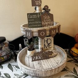 2 Tiered Tray