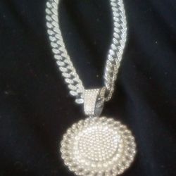 Silver Tone Cuban Link With Medallion