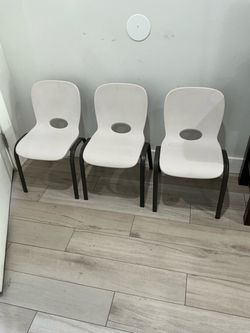 Set of 3 Lifetime Kid Stacking Chairs