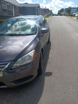 Nissan Sentra 2014 clean title 271000 ml