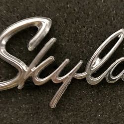 Collection of Vintage 1960’s & 1970’s Buick / Opel Metal Ornament / Trim Badges / Emblems