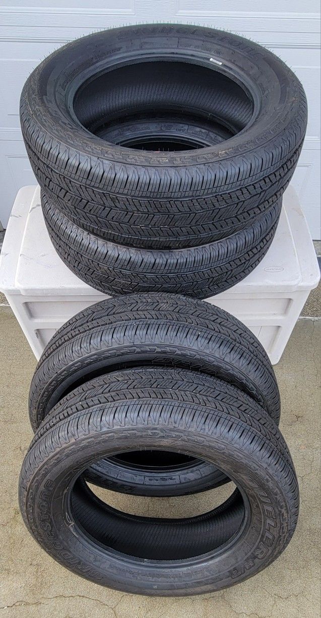 Bridgestone Dueler HT 265 60 20